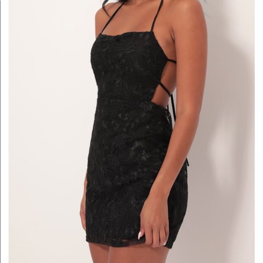 Black Lace Backless Party Dress